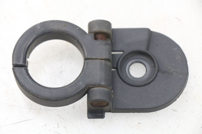 photo de CROCHET SAC SYM FIDDLE 3 III 50 (2014 - 2020) - Zoom état d’usage