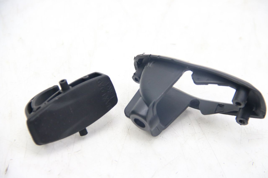 photo de CROCHET SAC SYM JET 4 4T 50 (2018 - 2021) - Zoom état d’usage