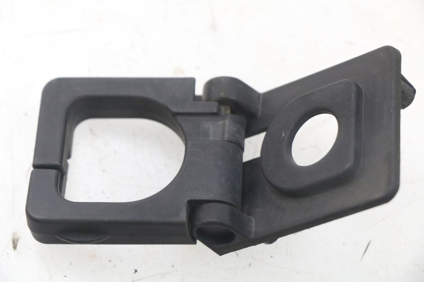 photo de CROCHET SAC PEUGEOT KISBEE 2T 50 (2010 - 2017) - Vue principale