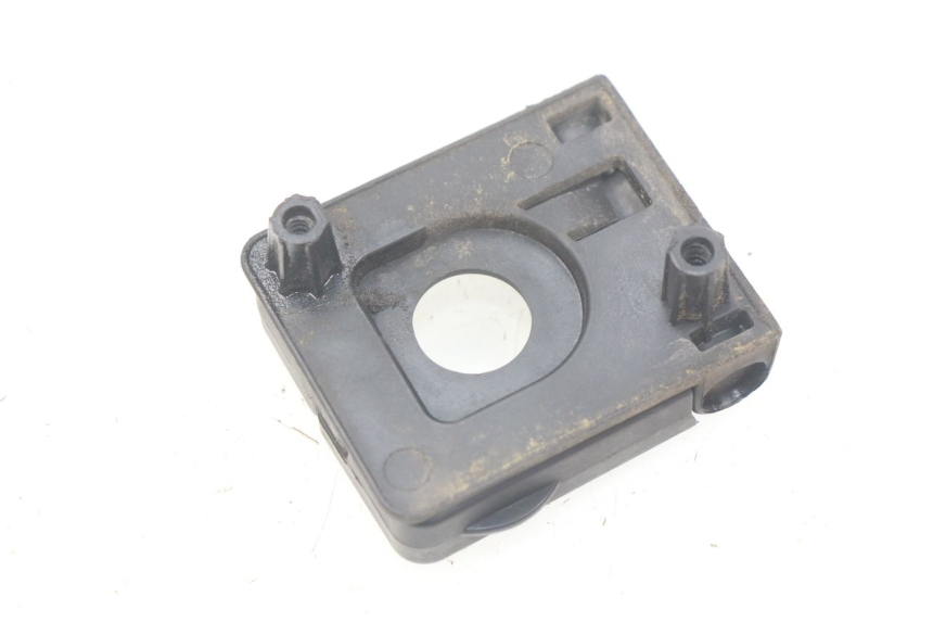 photo de CROCHET SAC PEUGEOT KISBEE 2T 50 (2010 - 2017) - Détail de la pièce