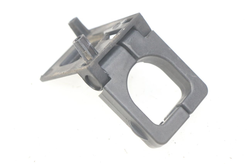 photo de CROCHET SAC PEUGEOT KISBEE 2T 50 (2010 - 2017) - Autre angle de vue