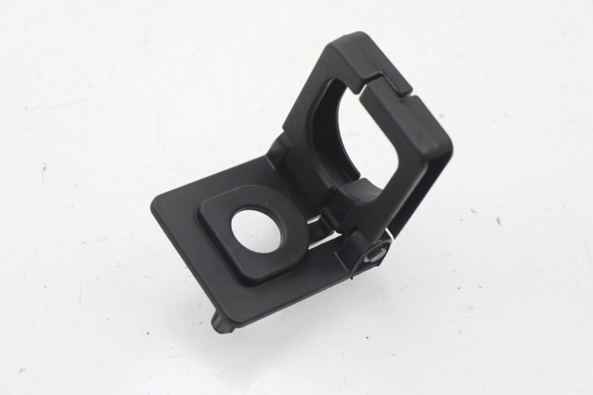 photo de CROCHET SAC PEUGEOT KISBEE 4T 50 (2018 - 2022) - Détail de la pièce