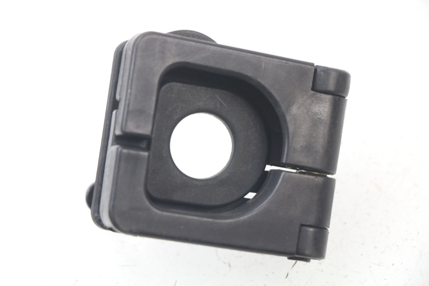 photo de CROCHET SAC PEUGEOT KISBEE 4T 50 (2010 - 2017) - Détail de la pièce