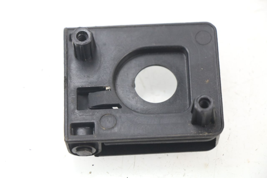 photo de CROCHET SAC PEUGEOT KISBEE 4T 50 (2010 - 2017) - Détail de la pièce