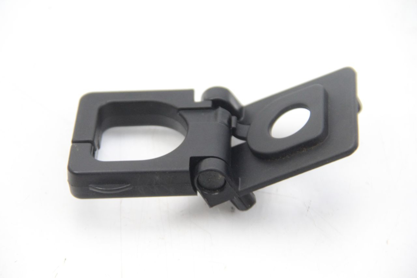 photo de CROCHET SAC PEUGEOT KISBEE 4T 50 (2018 - 2022) - Détail de la pièce