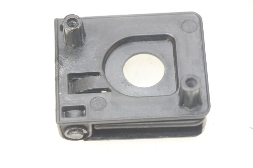 photo de CROCHET SAC PEUGEOT KISBEE 4T 50 (2018 - 2022) - Détail de la pièce