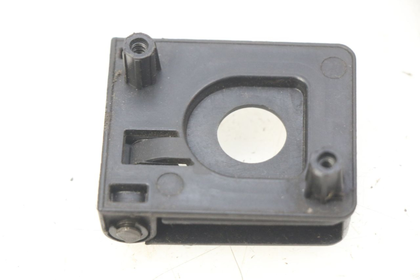 photo de CROCHET SAC PEUGEOT KISBEE 4T 50 (2010 - 2017) - Détail de la pièce