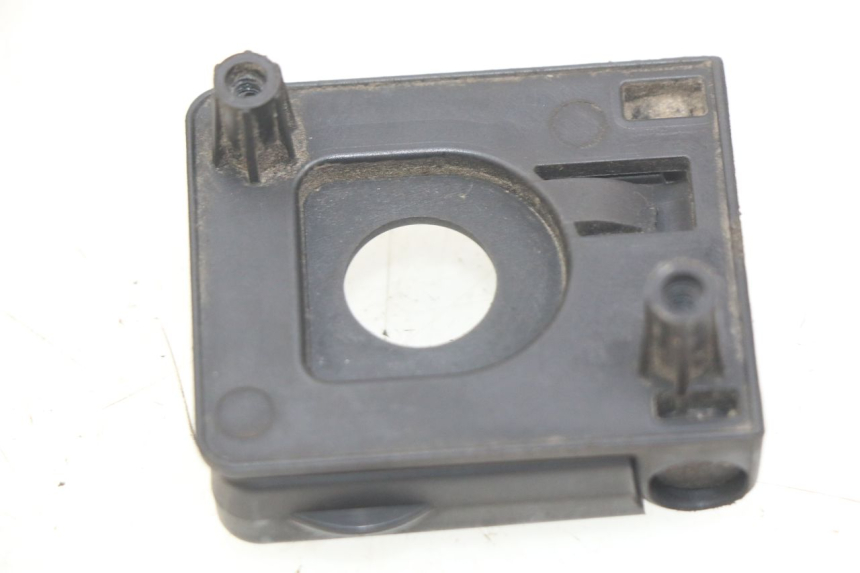 photo de CROCHET SAC PEUGEOT KISBEE 4T 50 (2010 - 2017) - Détail de la pièce