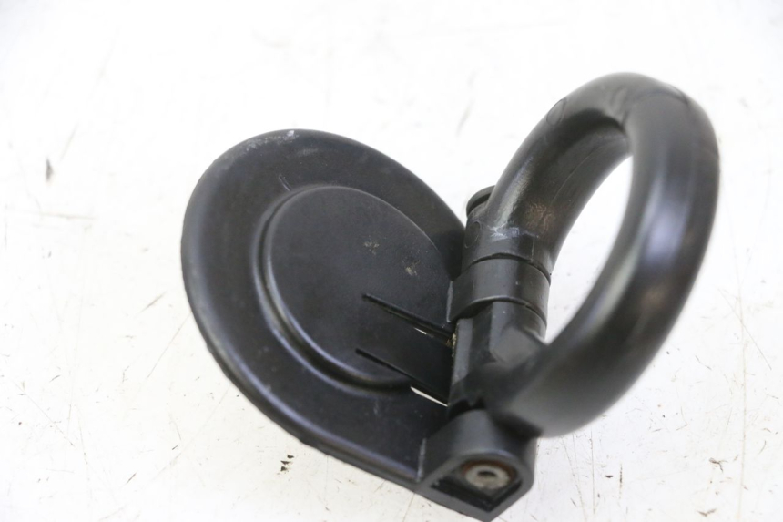 photo de CROCHET SAC PIAGGIO MP3 RL 250 (2006 - 2010) - Détail de la pièce