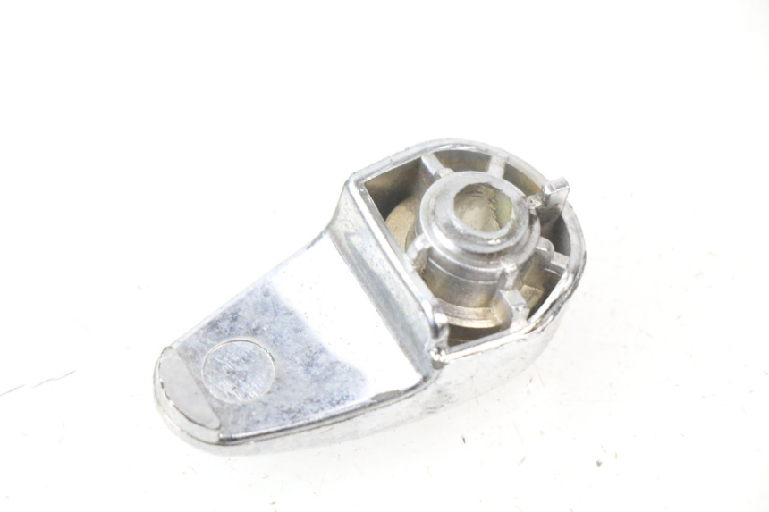 photo de CROCHET SAC JM MOTORS OLDIES 4T 50 (2010 - 2020) - Détail de la pièce