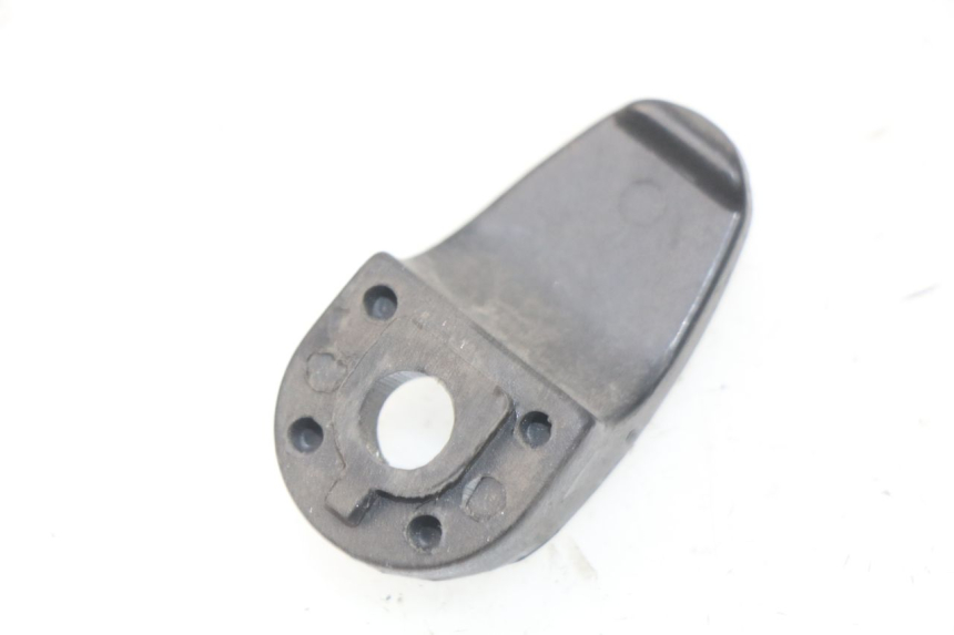 photo de CROCHET SAC SYM ORBIT 2 4T 50 (2008 - 2017) - Détail de la pièce