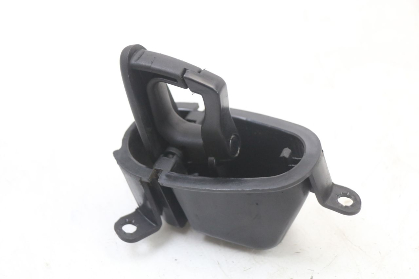 photo de CROCHET SAC PEUGEOT DJANGO 125 (2014 - 2017) - Zoom état d’usage