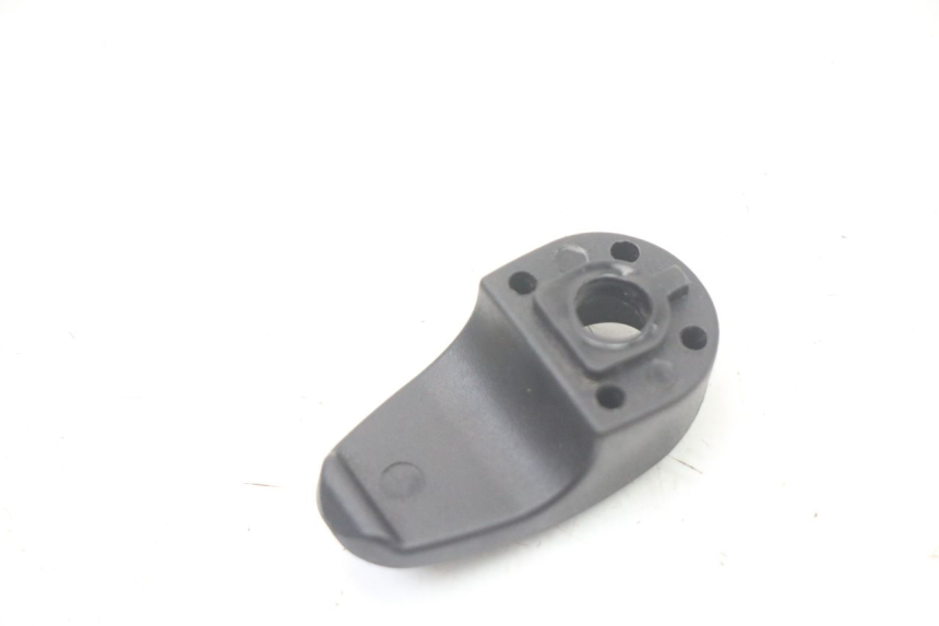 photo de CROCHET SAC PEUGEOT TWEET 4T 50 (2023 - 2025) - Zoom état d’usage