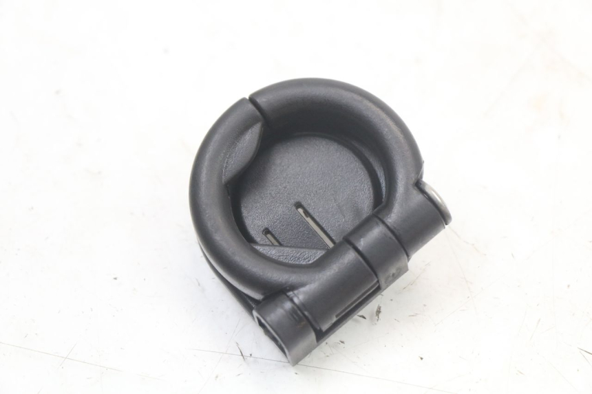 photo de CROCHET SAC PIAGGIO LIBERTY IGET 4T 50 (2021 - 2025) - Détail de la pièce