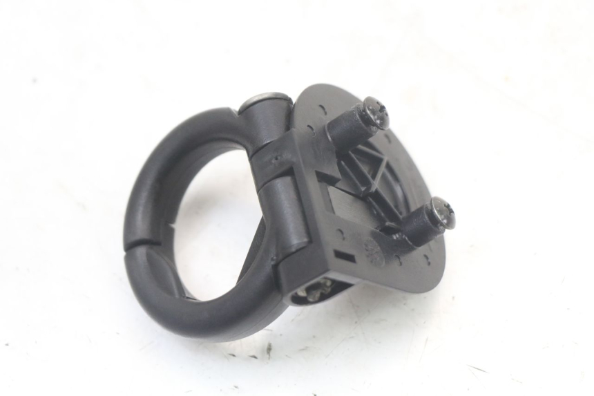 photo de CROCHET SAC PIAGGIO LIBERTY IGET 4T 50 (2021 - 2025) - Autre angle de vue