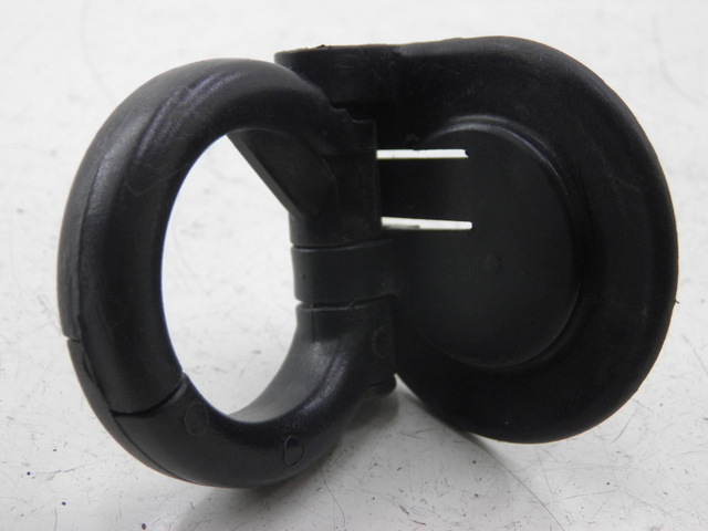 photo de CROCHET SAC PIAGGIO X8 STREET 125 (2006 - 2007) - Détail de la pièce