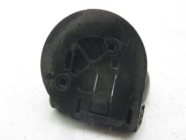 photo de CROCHET SAC PIAGGIO X8 STREET 125 (2006 - 2007) - Zoom état d’usage