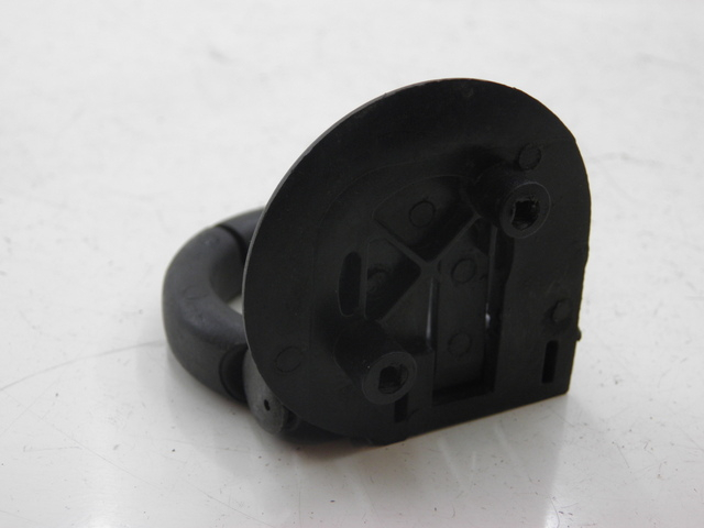 photo de CROCHET SAC PIAGGIO XEVO - X EVO 125 (2010 - 2015) - Détail de la pièce