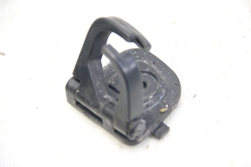 photo de CROCHET SAC JM MOTORS SANTANA 50 (2014 - 2023) - Détail de la pièce