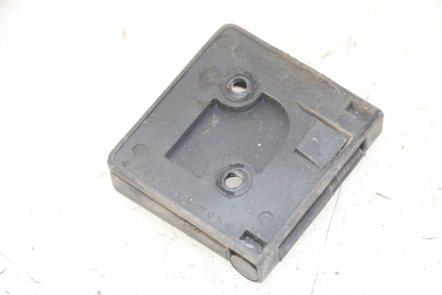 photo de CROCHET SAC PEUGEOT SATELIS 125 (2013 - 2018) - Zoom état d’usage