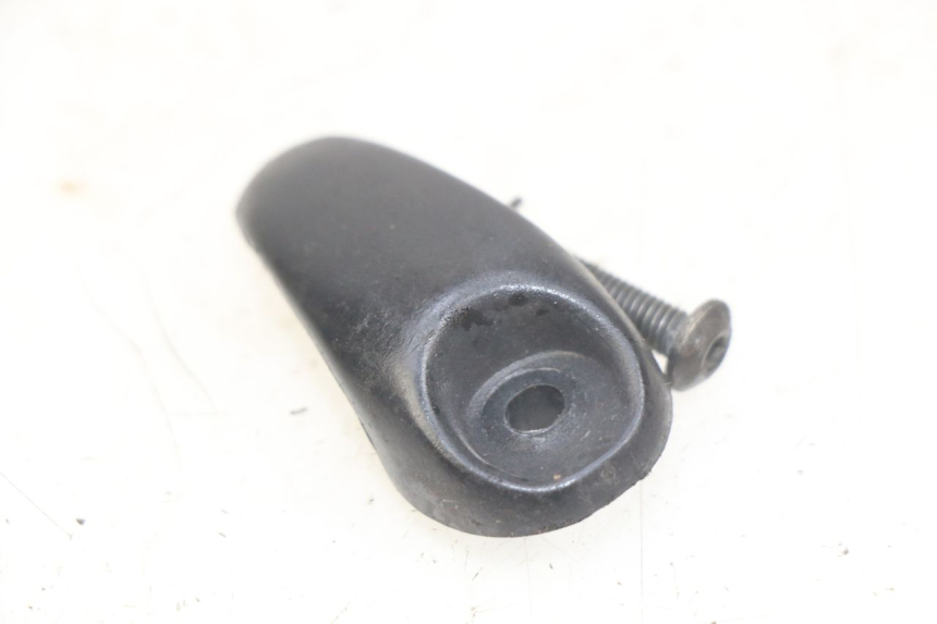 photo de CROCHET SAC APRILIA SCARABEO 100 (2003 - 2012) - Zoom état d’usage