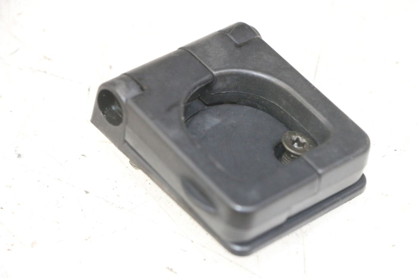 photo de CROCHET SAC PEUGEOT VIVACITY NEW 2T 50 (2008 - 2017) - Zoom état d’usage