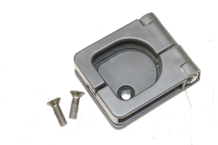 photo de CROCHET SAC PEUGEOT VIVACITY NEW 4T 50 (2008 - 2017) - Zoom état d’usage