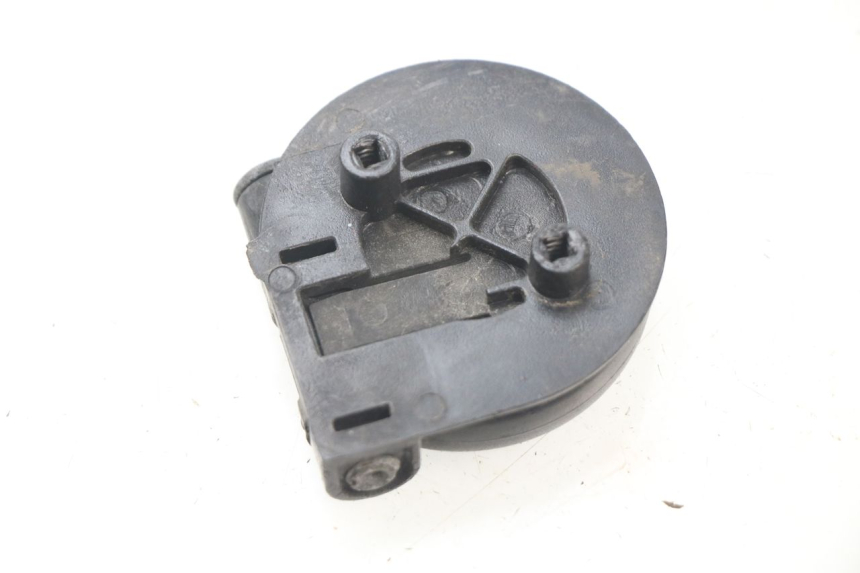 photo de CROCHET SAC PIAGGIO X8 125 (2004 - 2007) - Zoom état d’usage