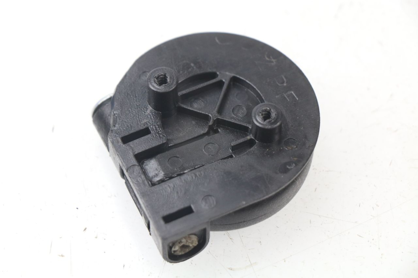 photo de CROCHET SAC PIAGGIO ZIP 4T 50 (2018 - 2020) - Détail de la pièce