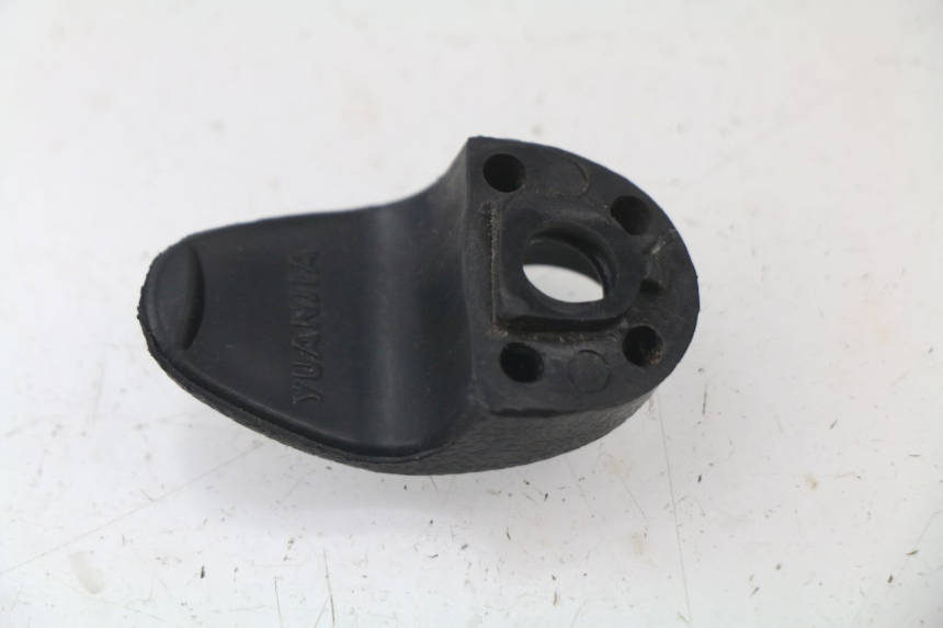 photo de CROCHET SAC UNIVERSAL BIKE ZN50QT-11B 50 (2018 - 2021) - Détail de la pièce