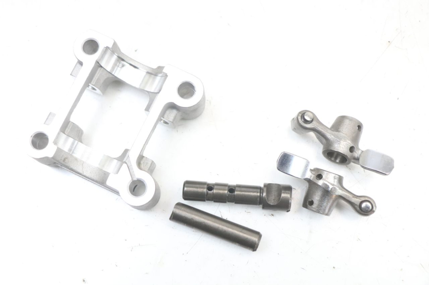 photo de CULASSE KYMCO AGILITY 4T 50 (2005 - 2018) - Autre angle de vue