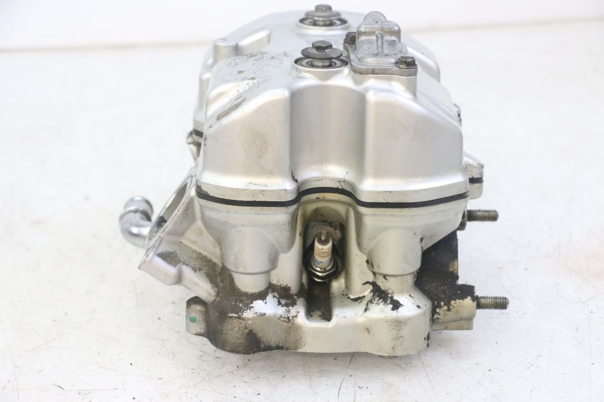 photo de CULASSE ARRIERE HONDA NTV DEAUVILLE ABS 700 (2007 - 2016) - Détails caractéristiques