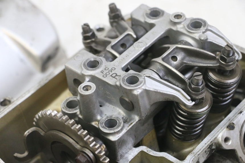 photo de CULASSE ARRIERE HONDA NTV DEAUVILLE ABS 700 (2007 - 2016) - Focus structure