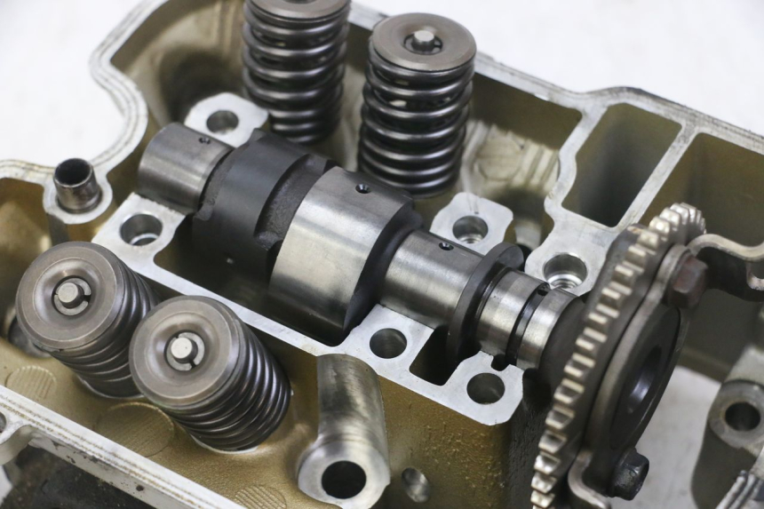 photo de CULASSE ARRIERE HONDA NTV DEAUVILLE ABS 700 (2007 - 2016) - Zoom qualité