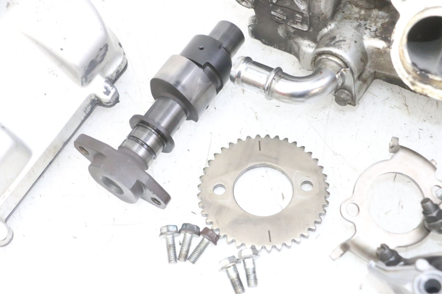 photo de CULASSE ARRIERE HONDA NTV DEAUVILLE ABS 700 (2007 - 2016) - État de surface