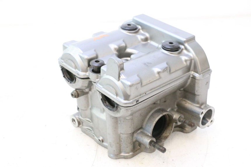 photo de CULASSE ARRIERE SUZUKI SV S 650 (1999 - 2002) - Détail de la pièce