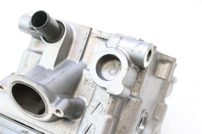 photo de CULASSE ARRIERE SUZUKI SV S 650 (1999 - 2002) - Zoom état d’usage