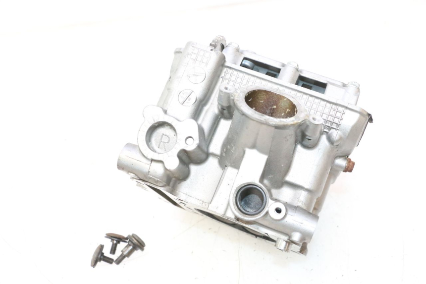 photo de CULASSE ARRIERE SUZUKI SV S 650 (2003 - 2009) - Détail de la pièce