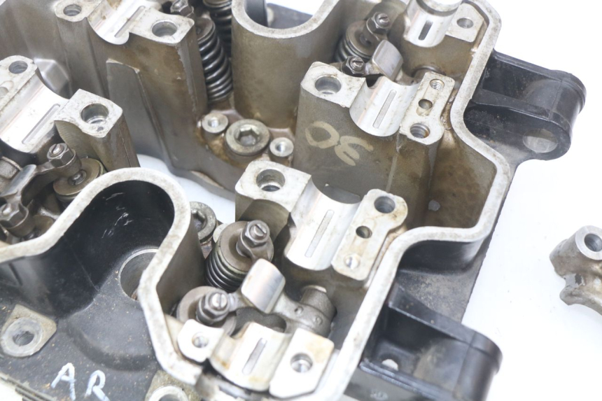 photo de CULASSE ARRIERE HONDA VF 1000 (1984 - 1988) - Zoom état d’usage