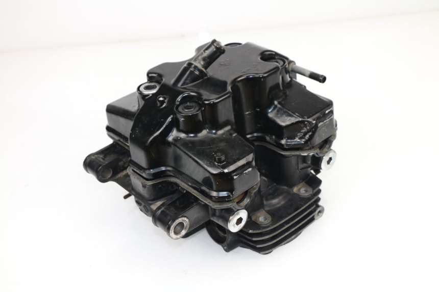 photo de CULASSE ARRIERE HONDA VF 1000 (1984 - 1988) - Zoom état d’usage