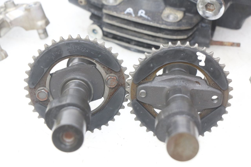 photo de CULASSE ARRIERE HONDA VF 1000 (1984 - 1988) - Pièce contrôlée