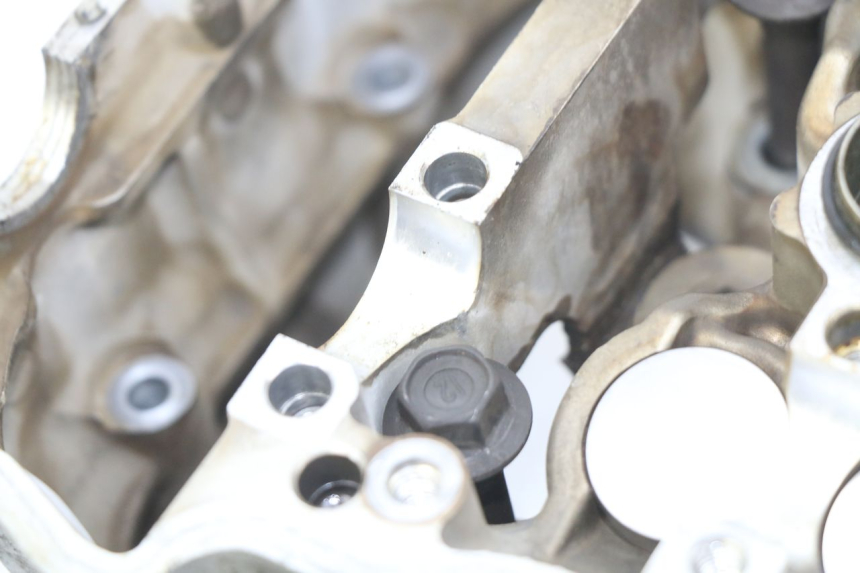 photo de CULASSE ARRIERE HONDA VFR FI RC46 800 (1998 - 2001) - Photo complémentaire