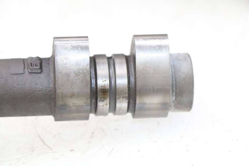 photo de CULASSE ARRIERE HONDA VFR FI RC46 800 (1998 - 2001) - Détail de la pièce