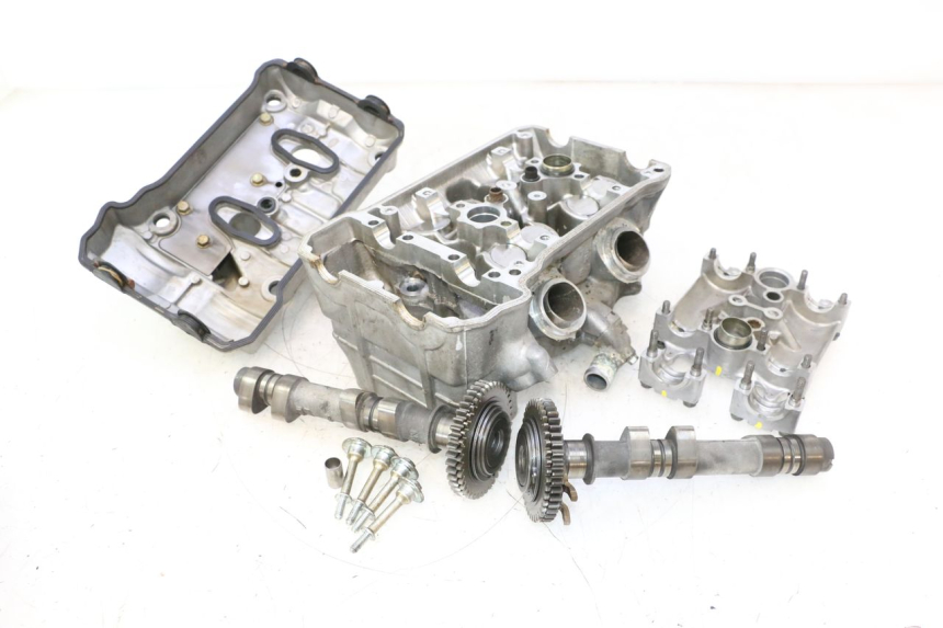 photo de CULASSE ARRIERE HONDA VFR FI RC46 800 (1998 - 2001) - Vue principale