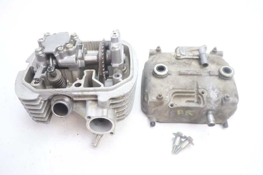 photo de CULASSE ARRIERE HONDA XLV VARADERO 125 (2007 - 2012) - Zoom qualité