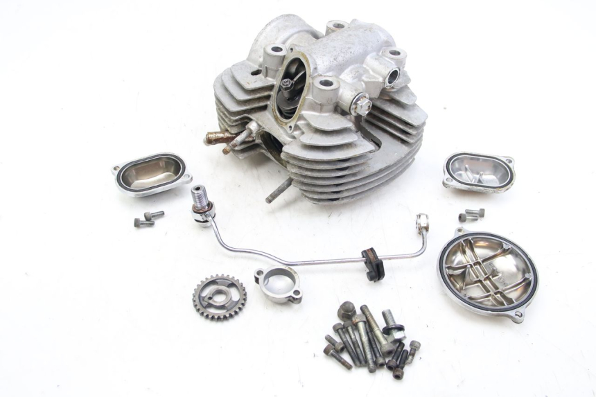 photo de CULASSE ARRIERE YAMAHA XV VIRAGO 750 (1984 - 1998) - Détail de la pièce