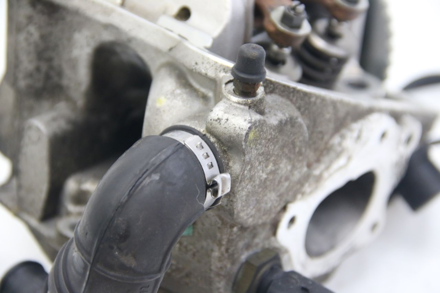 photo de CULASSE APRILIA ATLANTIC 500 (2002 - 2003) - Zoom composants