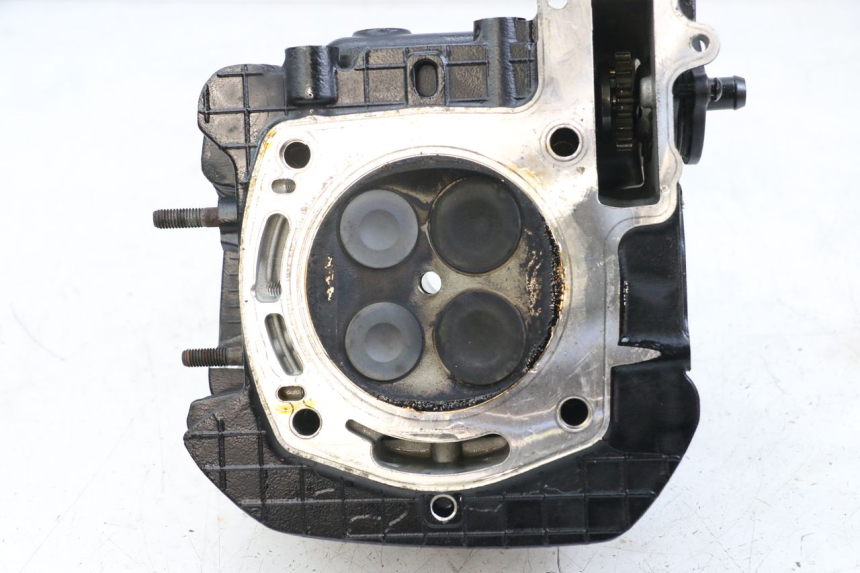 photo de CULASSE AVANT MOTO GUZZI NORGE 8V GT 1200 (2011 - 2016) - Détail de la pièce