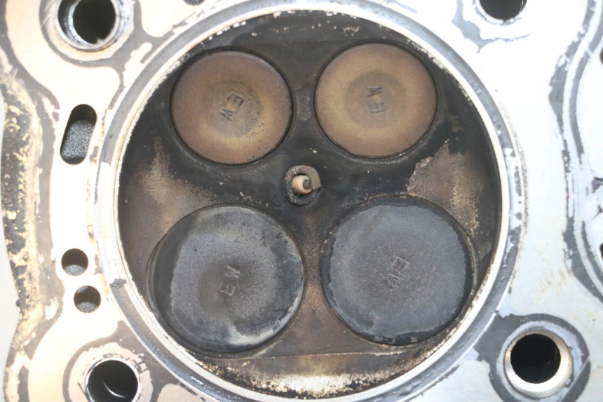 photo de CULASSE AVANT HONDA NTV DEAUVILLE ABS 700 (2007 - 2016) - Points de fixation