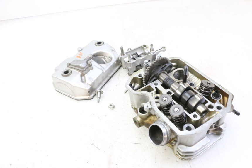 photo de CULASSE AVANT HONDA NTV DEAUVILLE 650 (2001 - 2006) - Pièce contrôlée